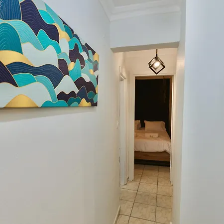 Stylish W Jacuzzi, 5 Min To White Tower Appartement *