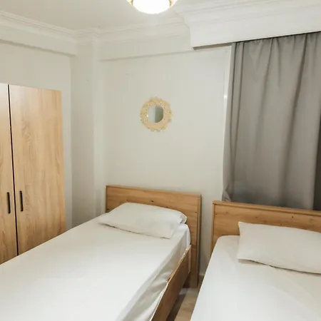 Emerald Oasis By Nexus, Next To White Tower And Tif With Jacuzzi, 2 Bedrooms